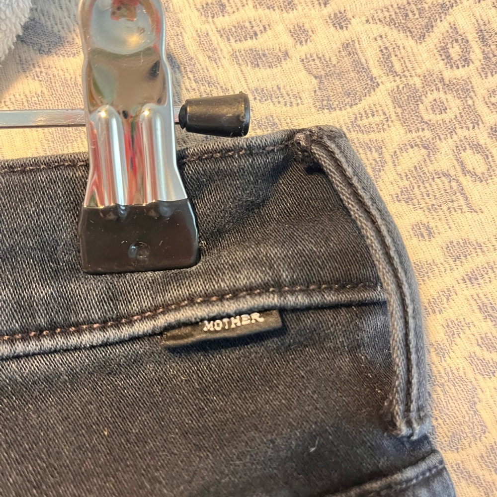 MOTHER Black Jeans. Mother Insider Coin Fray - Picture 7 of 10